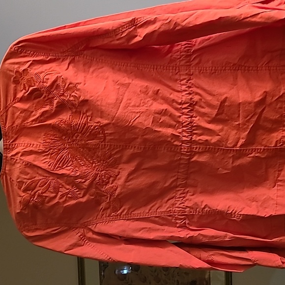 Jacket - Picture 3 of 4